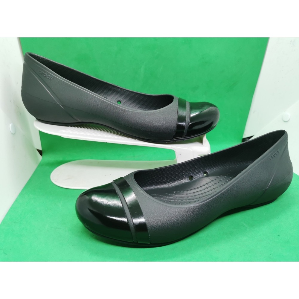 CROCS Patent Cap Toe Ballet  Flats Women's Size 10 Black shoes  slip on comfort